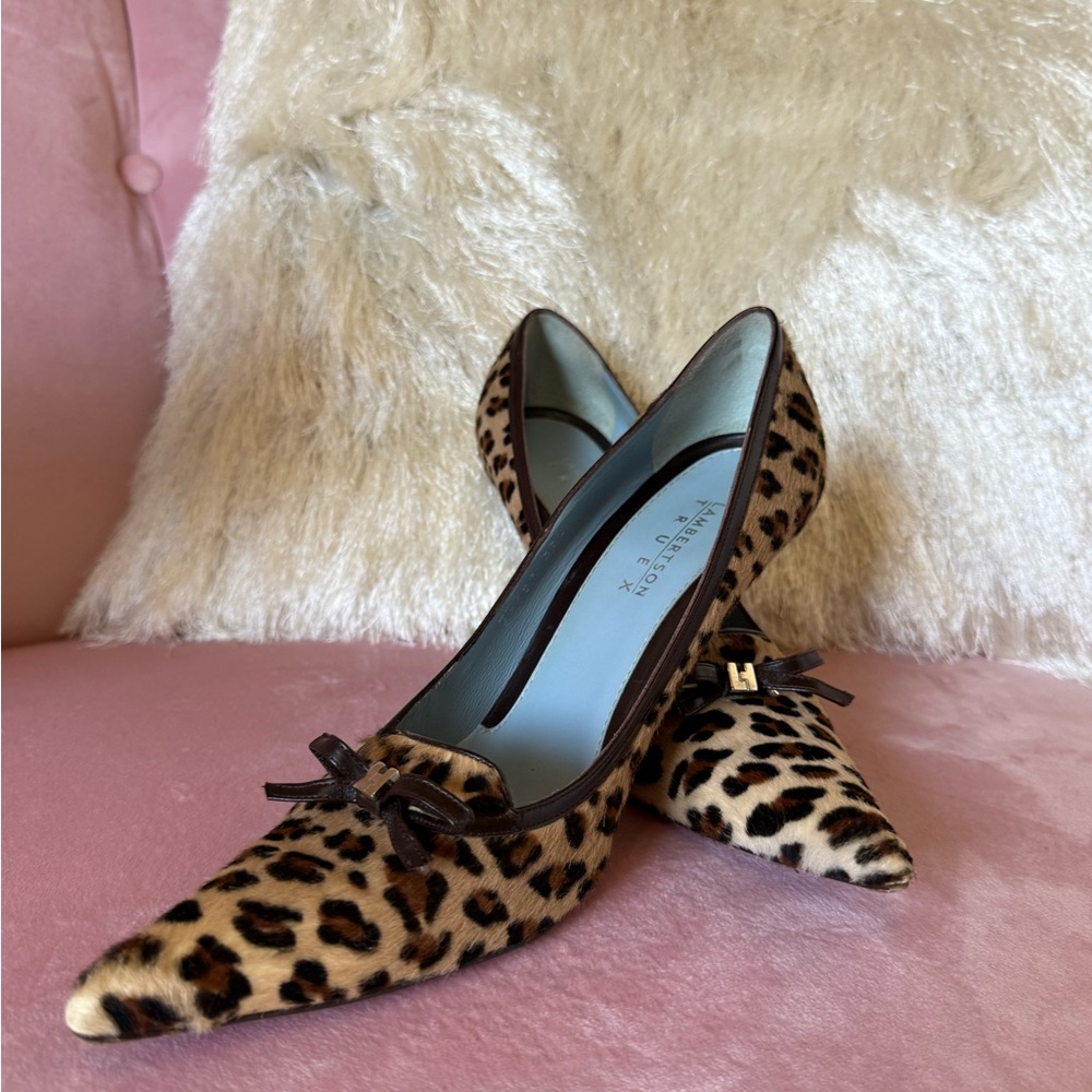 Lambertson Truex Leopard Print Heels with Leather Trim and Bow size 37.5/ 7.5